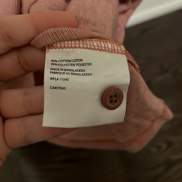 Medium Weatherproof vintage t shirt, pale red stripes (BNWT) - Picture 7 of 8